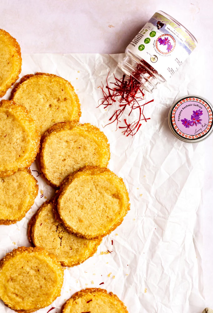 Buttery Saffron Shortbread Cookies