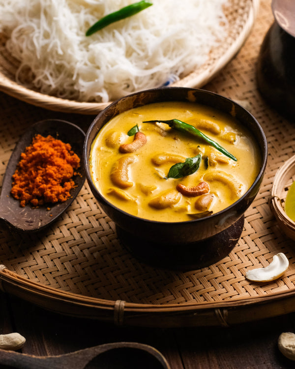 Sri Lankan Cashew Nut Curry (Kaju Maluwa) – Creamy Coconut Curry