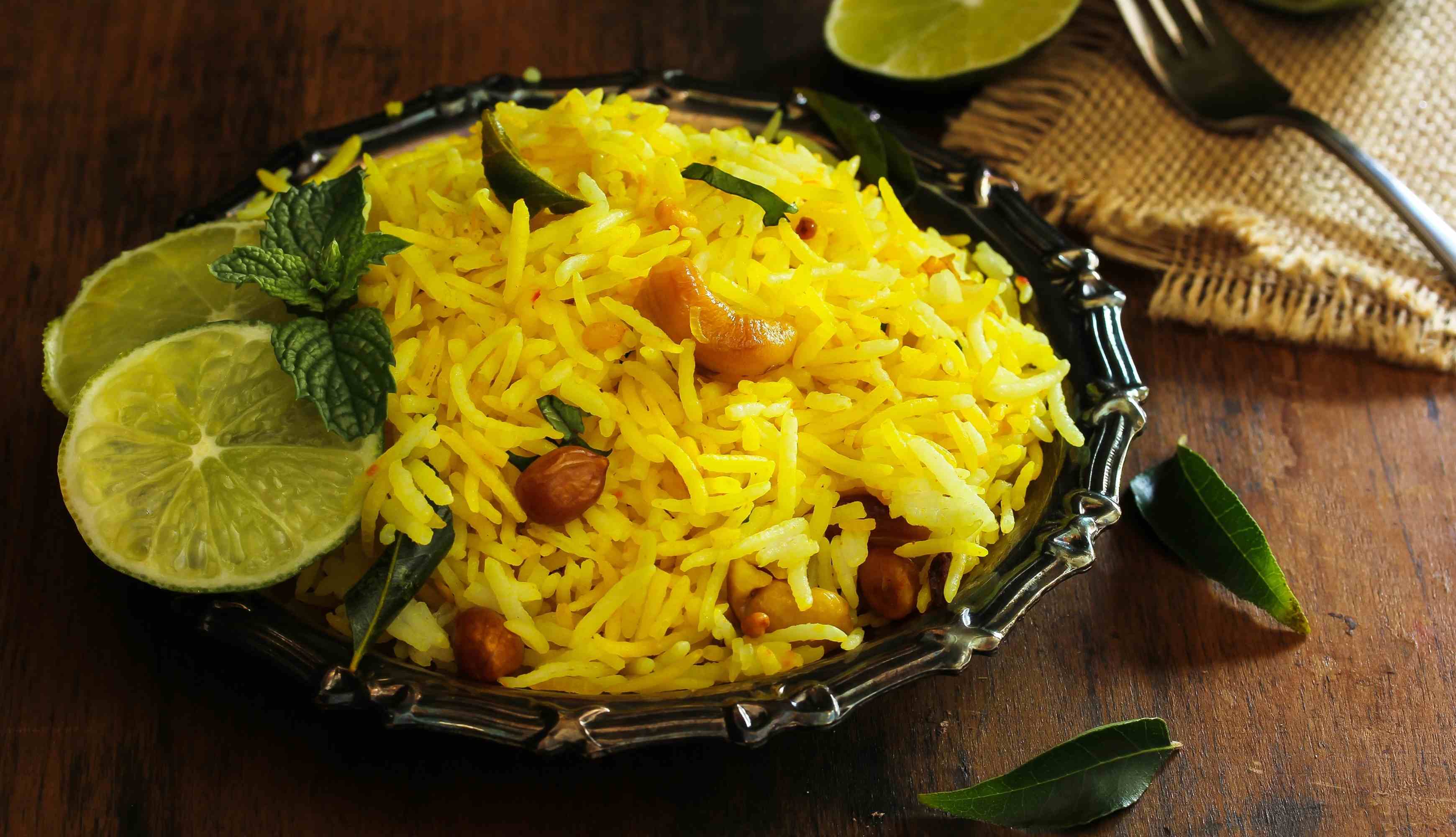 Paati's Lemon Rice Quinoa Recipe | South Indian Flavors